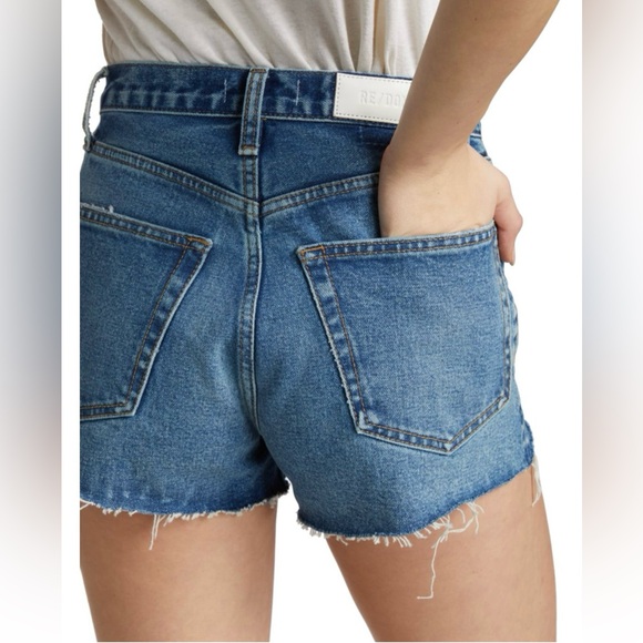 NWT RE/DONE Size 31 70s Jean Short - Picture 2 of 8